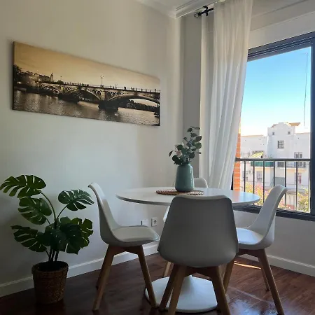 Apartamento Triana Center Apartment *